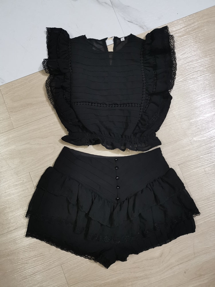 High Quality 2022 Sunday Set elastic waistband Cropped top with ruffle detail and cute ruffle mini shorts skirts High Quality 2022 Sunday Set elastic waistband Cropped top with ruffle detail and cute ruffle mini shorts skirts Foreverking
